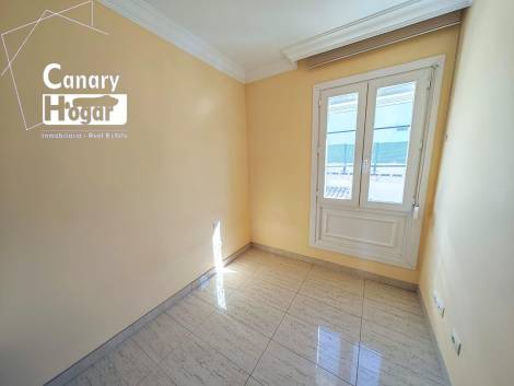 Semi-detached house for sale in  Chayofa, Spain - 057151