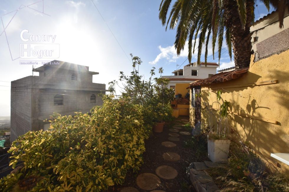 Semi-detached house for sale in  Chío, Spain - 056491