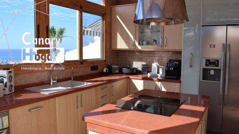 Semi-detached house for sale in  Sun Villas, Costa Adeje, Spain - 055321