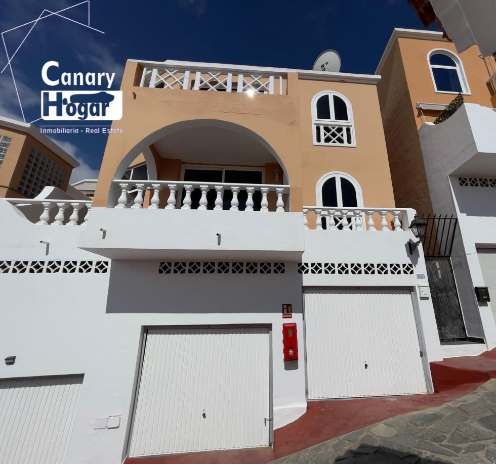 Semi-detached house for sale in  Costa Adeje, Spain - 056161