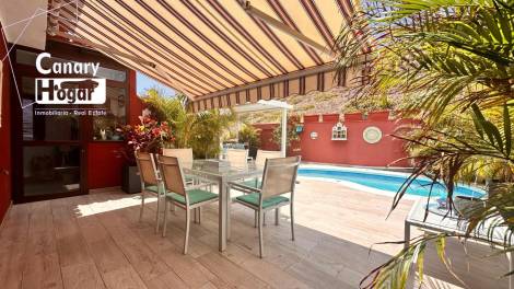 Semi-detached house for sale in  Costa Adeje, Spain - 057571