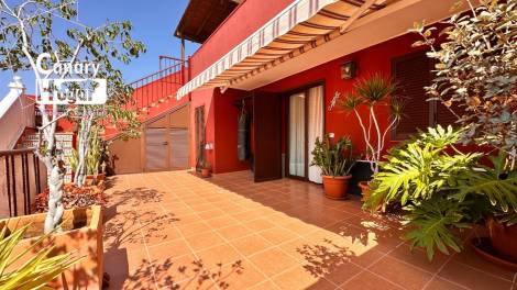Semi-detached house for sale in  Costa Adeje, Spain - 057571