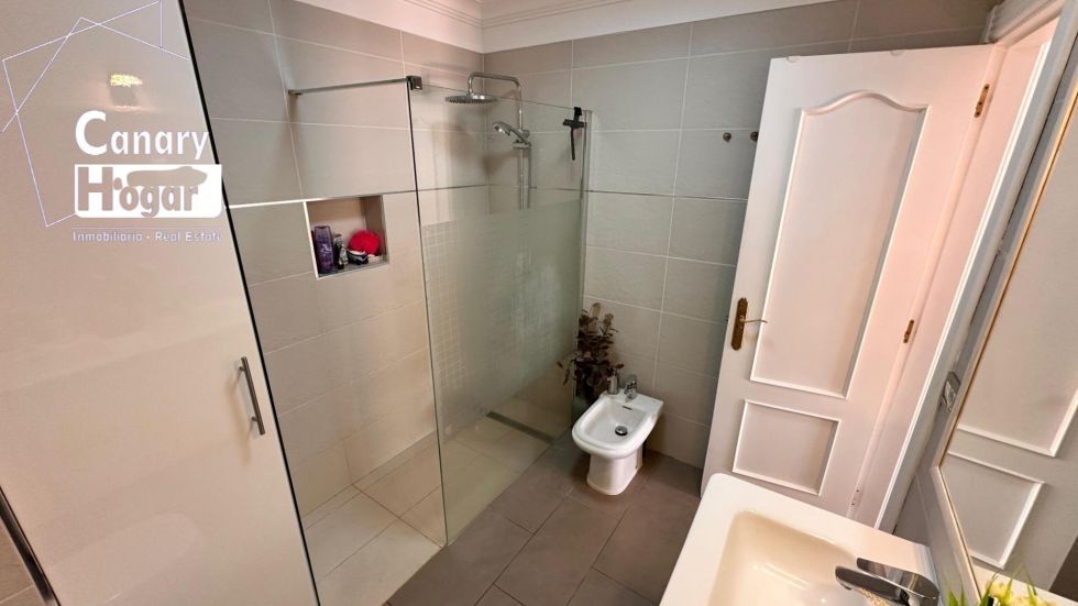 Semi-detached house for sale in  Costa Adeje, Spain - 057571