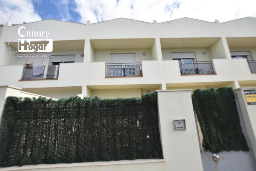Semi-detached house for sale in  Costa Adeje, Spain - 057611
