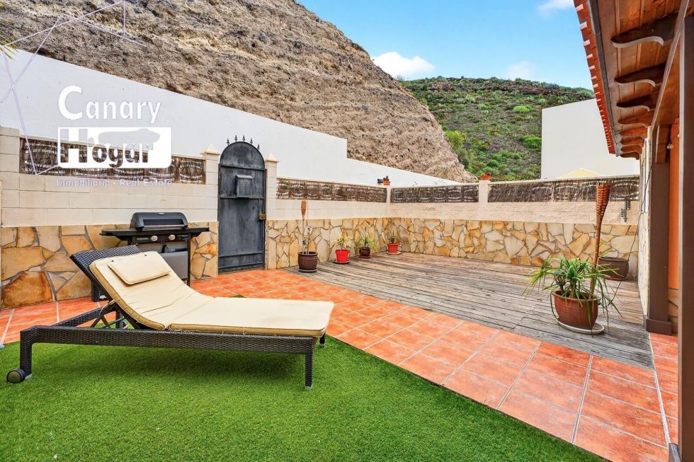 Semi-detached house for sale in  Costa Adeje, Spain - 057861