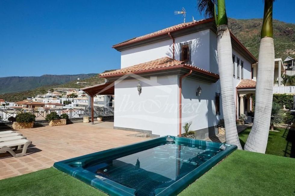 Semi-detached house for sale in  Costa Adeje, Spain - 4588