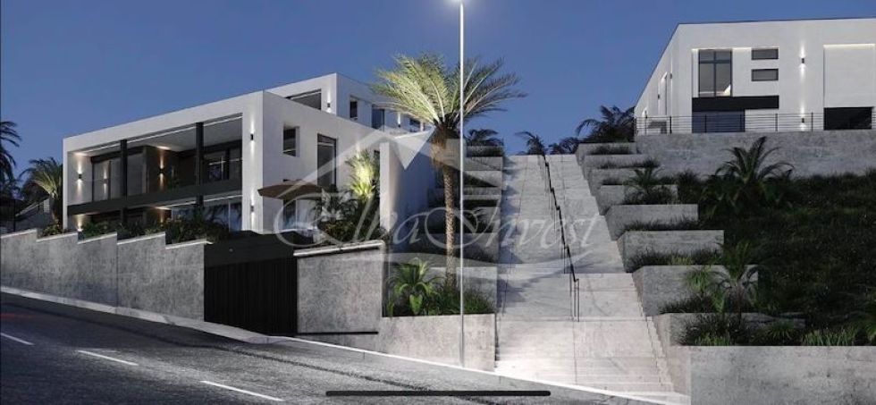 Semi-detached house for sale in  Costa Adeje, Spain - 4597
