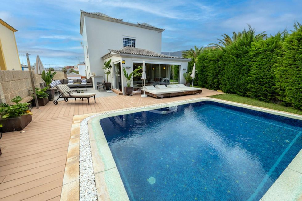 Semi-detached house for sale in  Costa Adeje, Spain - 5592