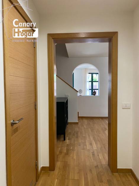 Semi-detached house for sale in  Golf del Sur, Spain - 057371