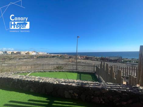 Semi-detached house for sale in  Golf del Sur, Spain - 057731
