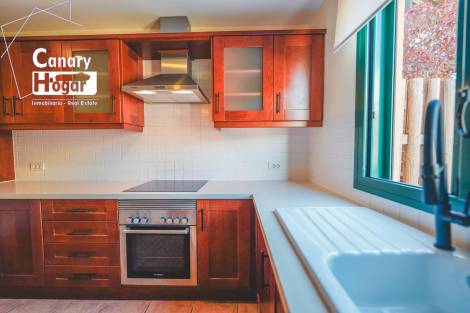 Semi-detached house for sale in  Golf del Sur, Spain - 057731