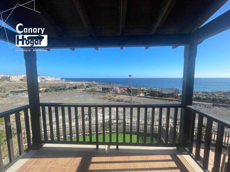 Semi-detached house for sale in  Golf del Sur, Spain - 057731