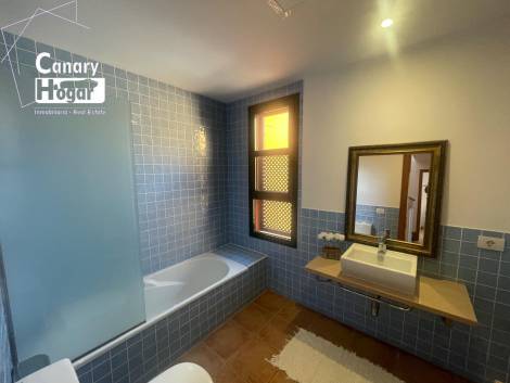 Semi-detached house for sale in  Golf del Sur, Spain - 057731