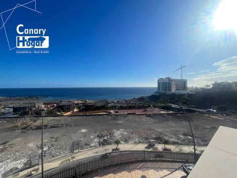 Semi-detached house for sale in  Golf del Sur, Spain - 057731