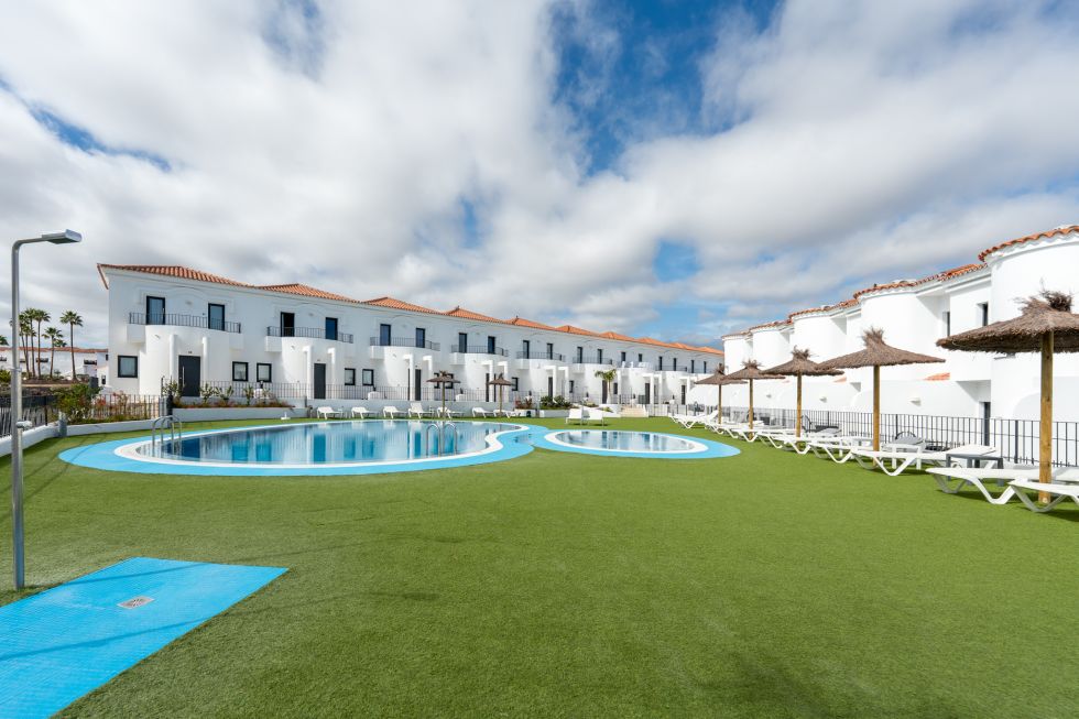 Semi-detached house for sale in  San Miguel de Abona, Spain - TR-2984