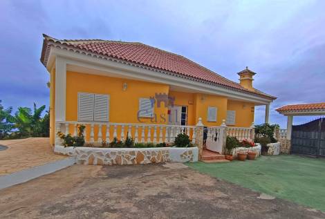Semi-detached house for sale in  Guía de Isora, Spain - 24333