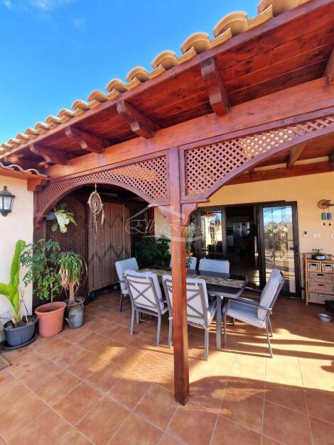 Semi-detached house for sale in  Guía de Isora, Spain - 5951