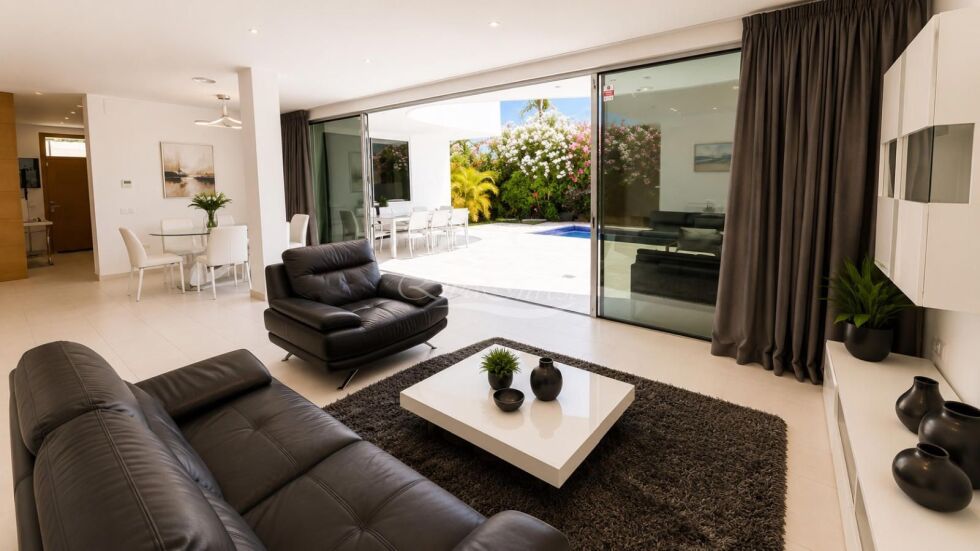 Semi-detached house for sale in  La Caleta, Spain - 5982