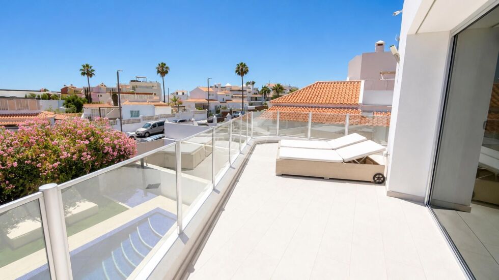 Semi-detached house for sale in  La Caleta, Spain - 5982
