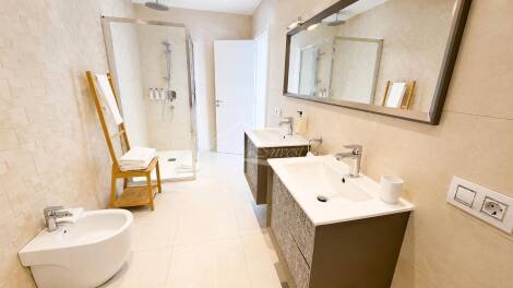 Semi-detached house for sale in  La Caleta, Spain - 5982