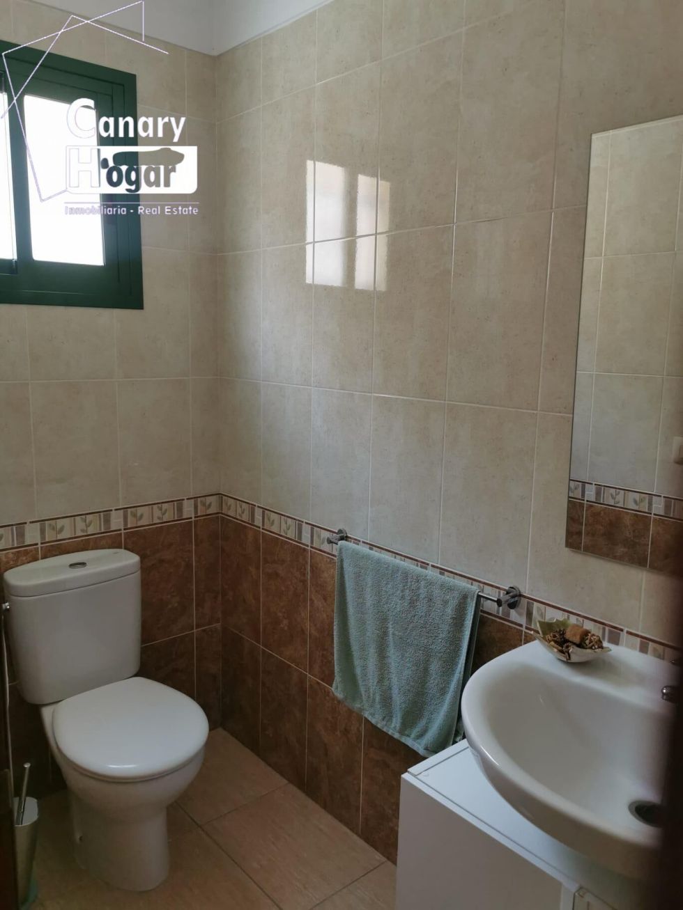 Semi-detached house for sale in  Las Chafiras, Spain - 055921