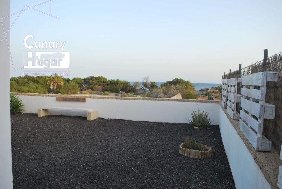 Semi-detached house for sale in  Los Abrigos, Spain - 051481