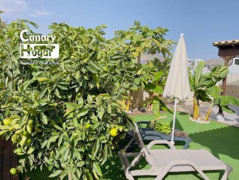 Semi-detached house for sale in  Los Cristianos, Spain - 052371