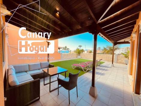 Semi-detached house for sale in  Los Cristianos, Spain - 052381