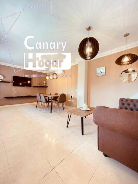 Semi-detached house for sale in  Los Cristianos, Spain - 052381