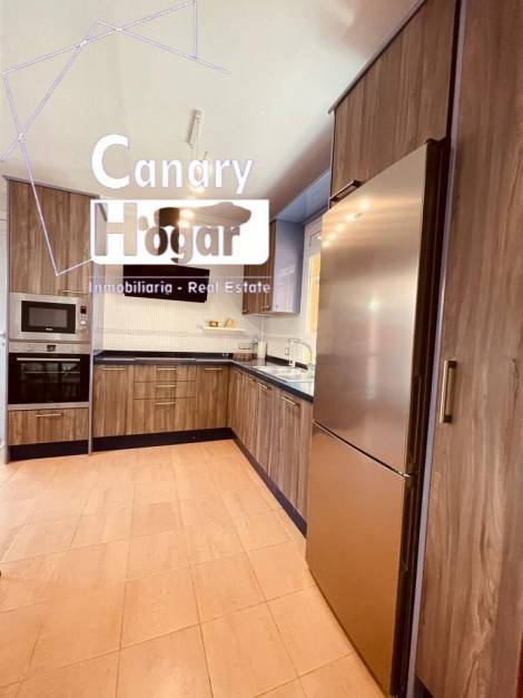 Semi-detached house for sale in  Los Cristianos, Spain - 052381