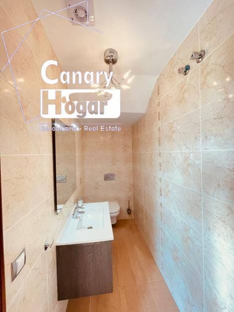 Semi-detached house for sale in  Los Cristianos, Spain - 052381