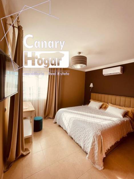 Semi-detached house for sale in  Los Cristianos, Spain - 052381