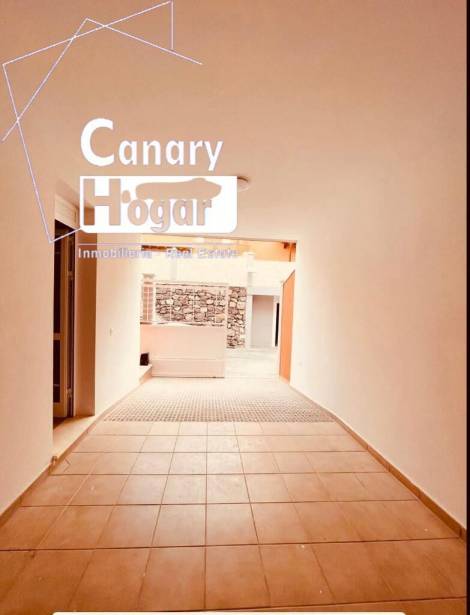 Semi-detached house for sale in  Los Cristianos, Spain - 052381