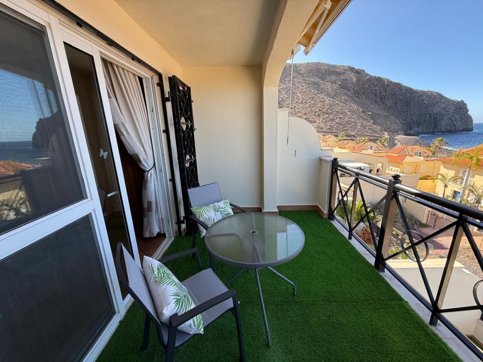 Semi-detached house for sale in  Parque Tropical, Los Cristianos, Spain - MTH007