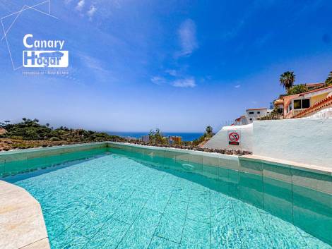 Semi-detached house for sale in  San Eugenio Alto, Spain - 056901