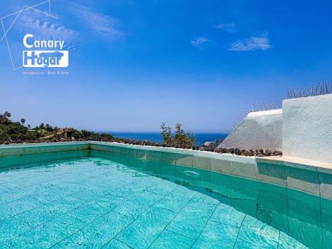 Semi-detached house for sale in  San Eugenio Alto, Spain - 056901