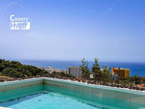 Semi-detached house for sale in  San Eugenio Alto, Spain - 056901