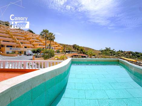 Semi-detached house for sale in  San Eugenio Alto, Spain - 056901