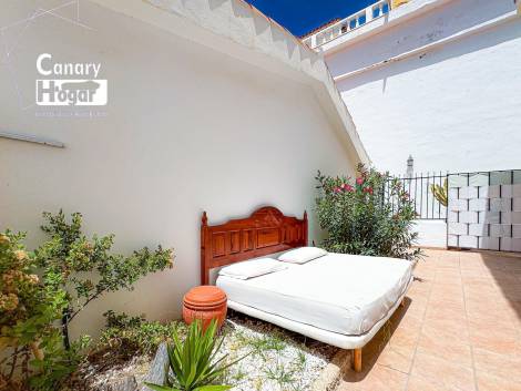 Semi-detached house for sale in  San Eugenio Alto, Spain - 056901