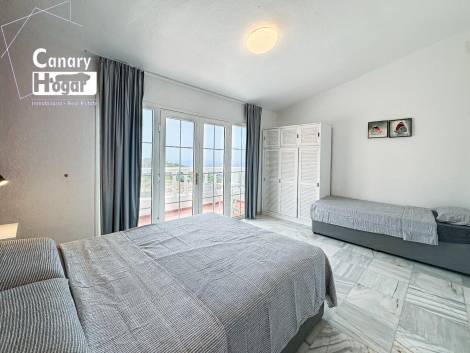 Semi-detached house for sale in  San Eugenio Alto, Spain - 056901