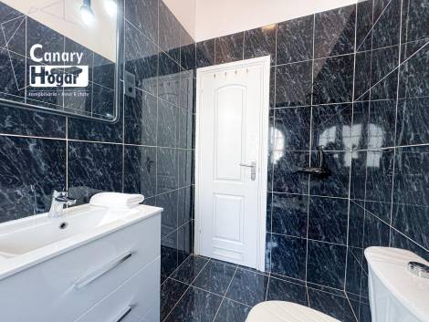 Semi-detached house for sale in  San Eugenio Alto, Spain - 056901