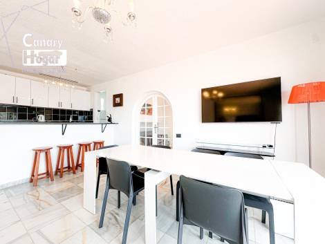 Semi-detached house for sale in  San Eugenio Alto, Spain - 056901