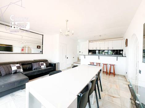 Semi-detached house for sale in  San Eugenio Alto, Spain - 056901