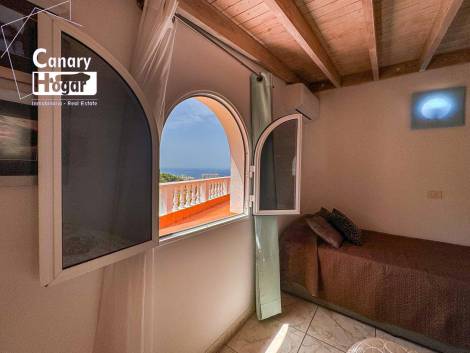 Semi-detached house for sale in  San Eugenio Alto, Spain - 056901