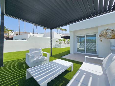 Semi-detached house for sale in  San Eugenio Alto, Spain - 5988