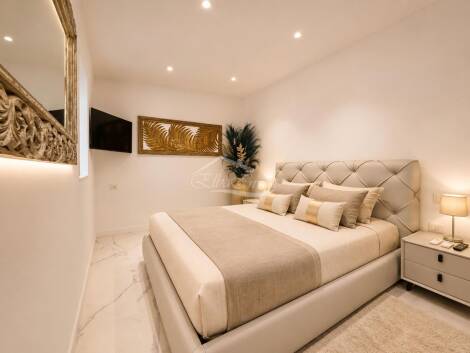 Semi-detached house for sale in  San Eugenio Alto, Spain - 5988