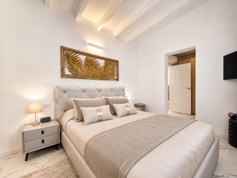 Semi-detached house for sale in  San Eugenio Alto, Spain - 5988