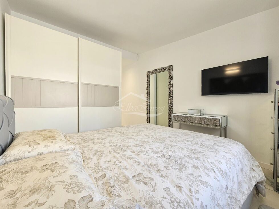 Semi-detached house for sale in  San Eugenio Alto, Spain - 5988