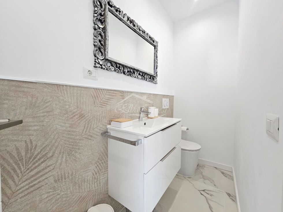 Semi-detached house for sale in  San Eugenio Alto, Spain - 5988