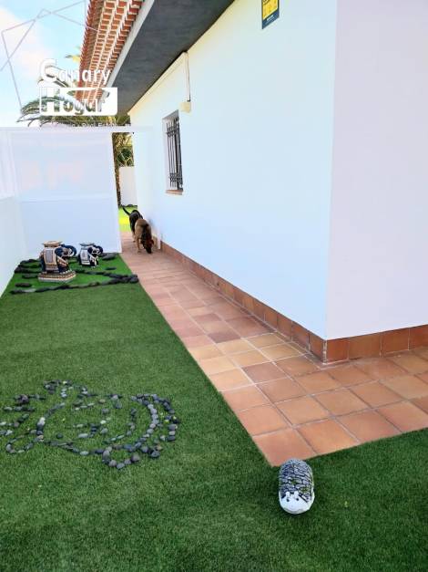 Semi-detached house for sale in  La Laguna, Spain - 049771